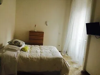 Hotel The Travelers 3*